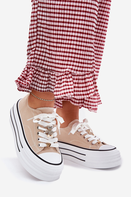 Trampki Damskie Na Platformie Ze Złotymi Przypinkami Beżowe Fiorina