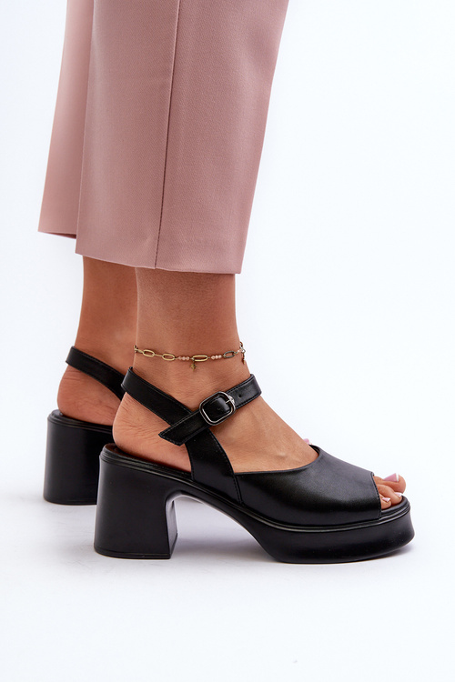 Skórzane Sandały Damskie Na Obcasie Vinceza 66627 Czarne