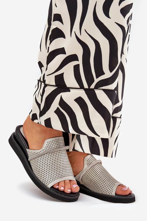 Klapki Damskie Na Koturnie Z Ozdobnym Paseczkiem Srebrne Teriwes