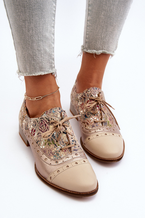 Skórzane Półbuty Damskie Ze Zdobioną Cholewką Maciejka 06408-04 Beżowe