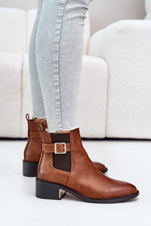 Botki Sztyblety Damskie Na Niskim Obcasie Ze Złotą Klamrą Camel Vomera