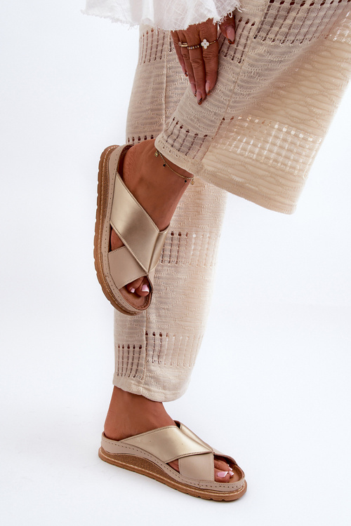 Skórzane Profilowane Klapki Maciejka 04986-04 Złoto-Beżowe