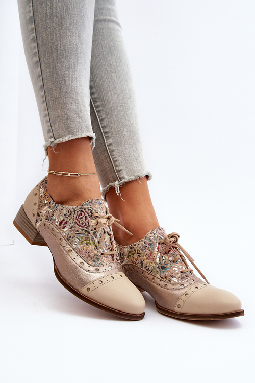 Skórzane Półbuty Damskie Ze Zdobioną Cholewką Maciejka 06408-04 Beżowe