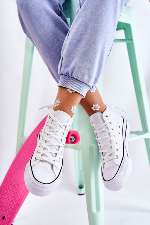 Klasyczne Wysokie Trampki Wiązane Białe Volterro