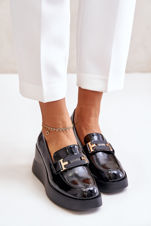 Lakierowane Mokasyny Na Koturnie Vinceza 58337 Czarne