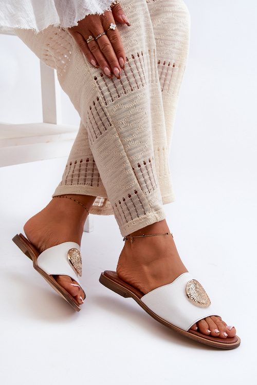 Zazoo 2938 Skórzane Klapki Na Płaskim Obcasie Z Ozdobą Białe