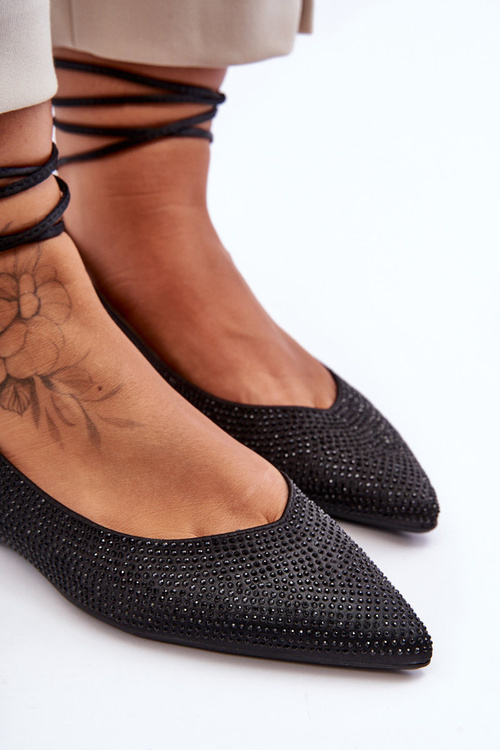 Wiązane Damskie Baleriny Zdobione Ćwiekami Czarne Jange