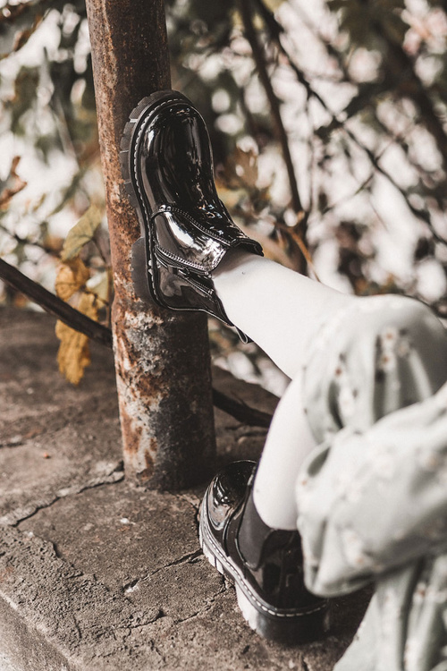 Dziecięce Lakierowane Ocieplane Botki Czarne Porky