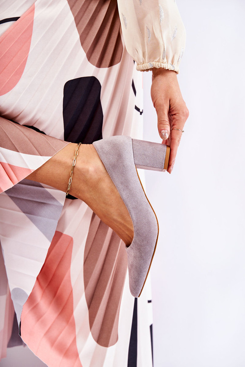 Klasyczne Czółenka Zamszowe Na Słupku Szare Lency