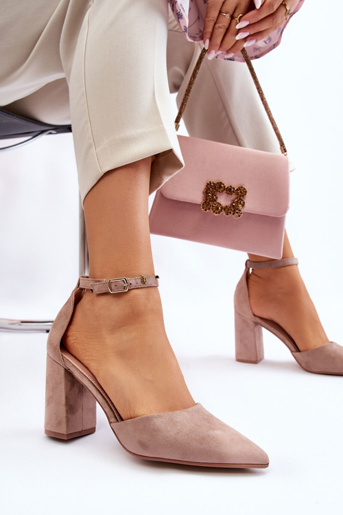 Zamszowe Czółenka Na Słupku Ciemnobeżowe Lexie