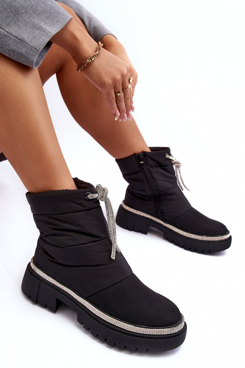 Zdobione Śniegowce Na Płaskim Obcasie Czarne Plotia