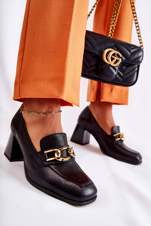 Skórzane Czółenka Z Łańcuchem Laura Messi 2515 Czarne