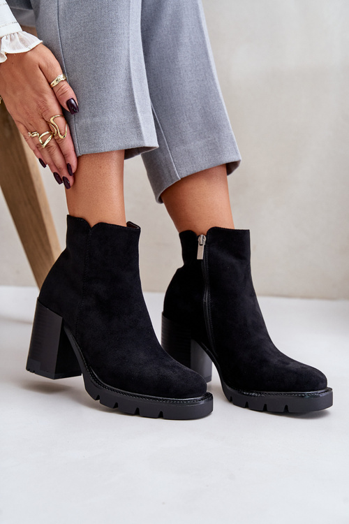 Eko Zamszowe Botki Na Słupku Czarne Cediona