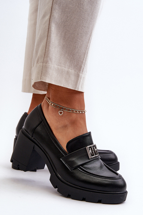 Półbuty Damskie Na Masywnym Obcasie Z Ozdobą Czarne Ranunca