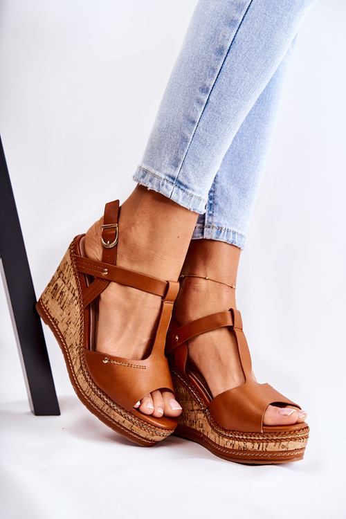 Klasyczne Skórzane Sandały Na Koturnie Brązowe Valorin