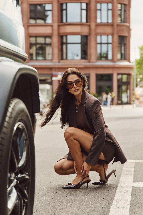 Lakierowane Czółenka Na Szpilce Z Kokardką Bordowe Olvena