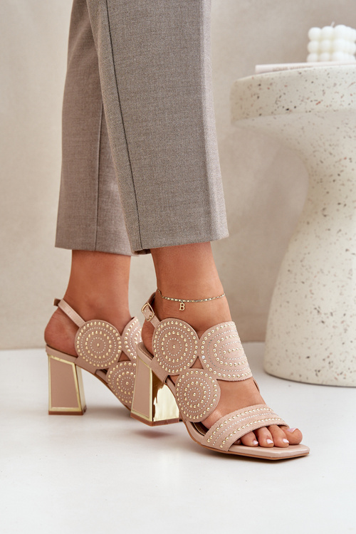 Zdobione Sandały Na Słupku Ciemnobeżowe Delariona