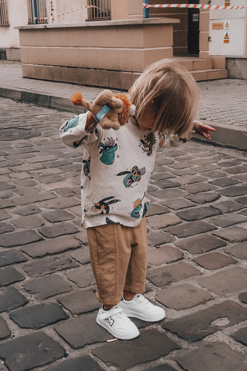 Dziecięce Sportowe Buty Na Rzepy Biało Czarne Santi