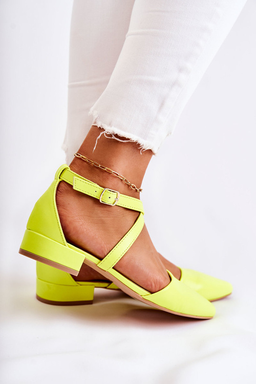 Skórzane Czółenka Na Niskim Obcasie Żółte Giovanna