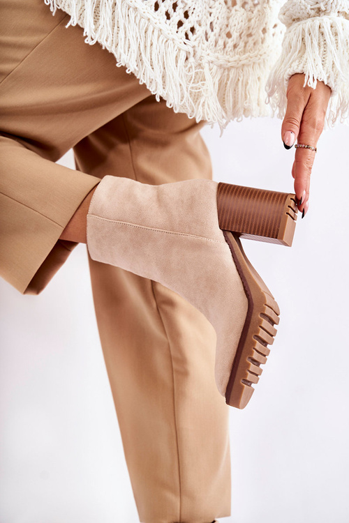 Damskie Zamszowe Botki Na Słupku Z Suwakiem Beżowe Odette