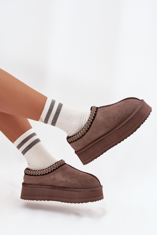 Niskie Zamszowe Śniegowce Damskie Z Haftem Na Platformie Vinceza 97960 Brązowe