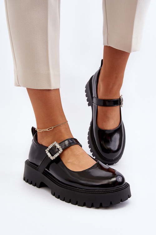 Damskie Lakierowane Półbuty Z Ozdobną Klamrą Czarne Lindnessa