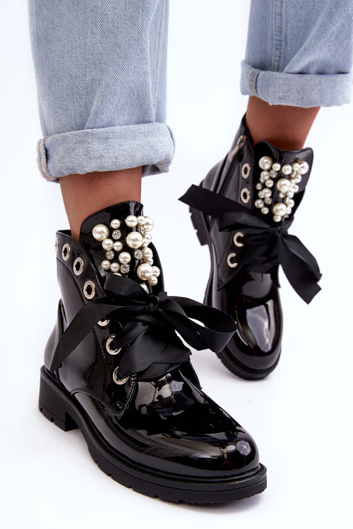 Lakierowane Zdobione Botki Czarne Sirdre