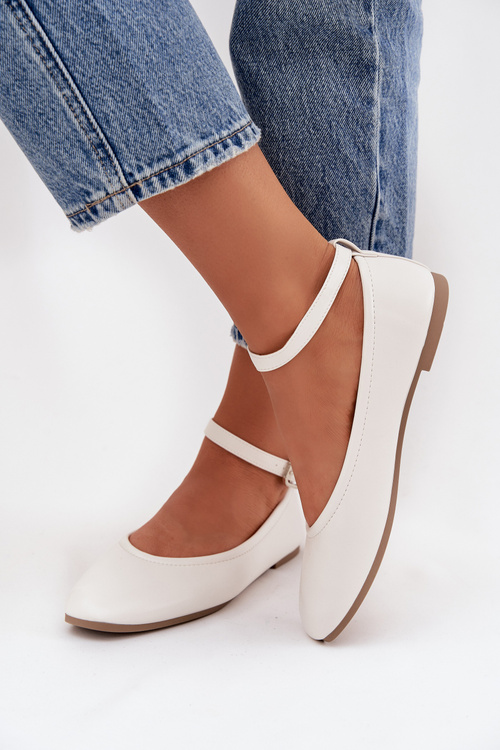 Baleriny Damskie Z Paskiem I Klamrą Białe Janelor