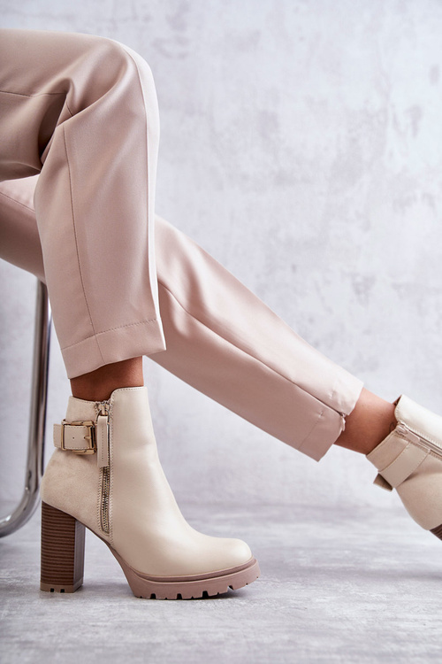 Skórzane Botki Na Obcasie Z Ozdobnym Zamkiem Beżowe Rosita