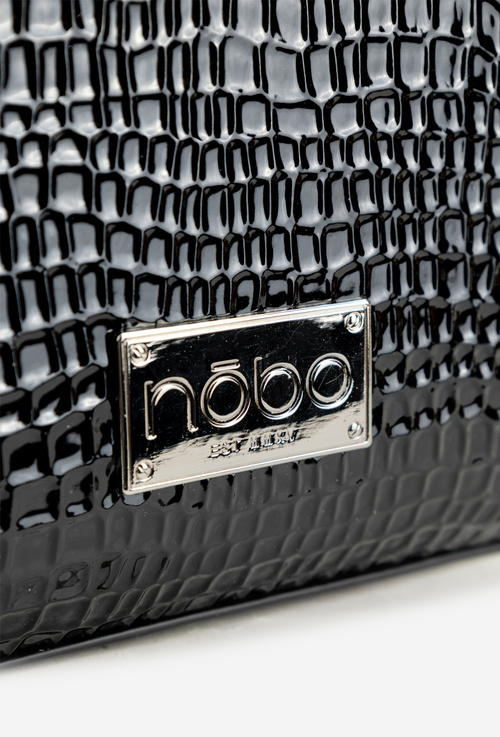 Lakierowana Torebka Z Tłoczonym Wzorem NOBO BAG6150-M20 Czarna