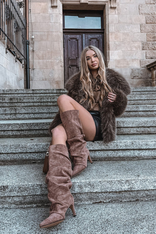 Marszczone Kozaki Na Szpilce Z Eko Zamszu Ocieplane Ciemnobeżowe Mavella