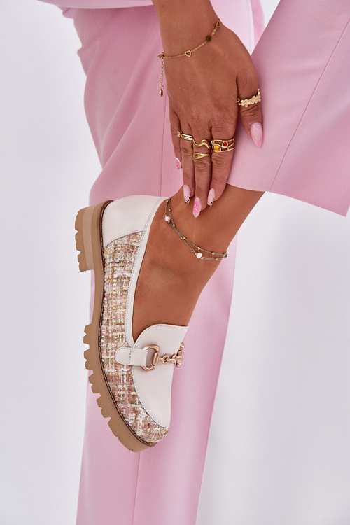 Skórzane Mokasyny Damskie Ze Złotym Detalem Laura Messi 2938 Jasnobeżowe