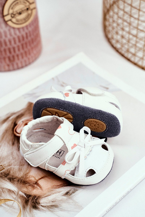 Dziecięce Sandałki Na Rzepy Dla Dziewczynki Białe Maentra