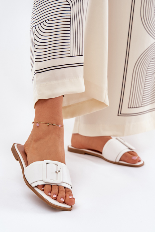 Płaskie Klapki Damskie Eko Skórzane Z Klamrą Białe Bamma