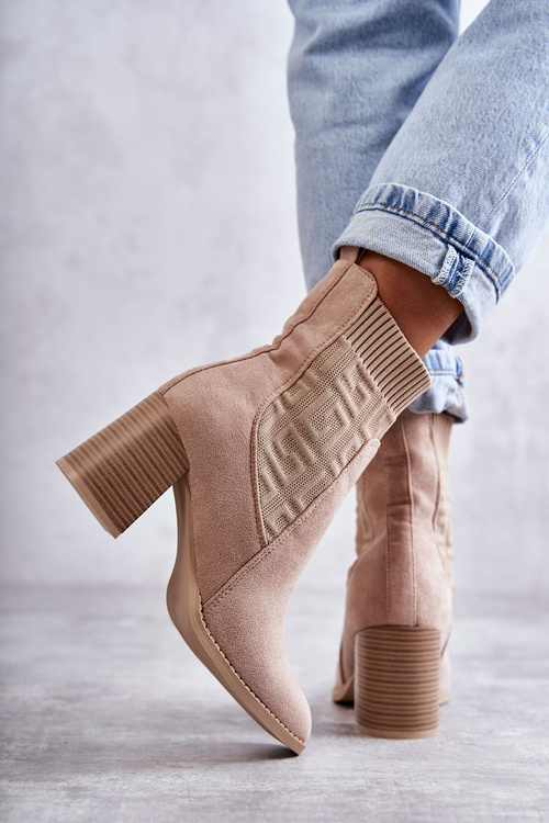 Damskie Zamszowe Botki Ze Skarpetą Beżowe Montes