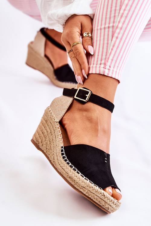 Wygodne Damskie Sandały Na Koturnie Czarne Dellia