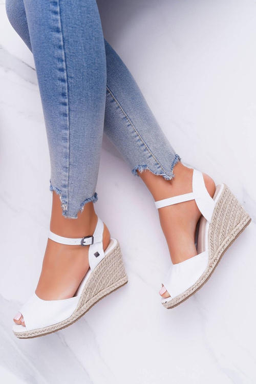 Sandały Damskie Na Plecionej Koturnie Big Star Białe DD274A231