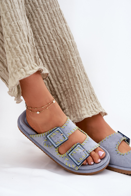 Klapki Damskie Z Klamrami I Ozdobnym Obszyciem Niebieskie Visley