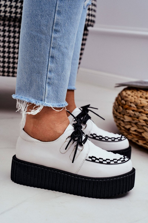 Białe Skórzane Creepersy na Platformie Gocain