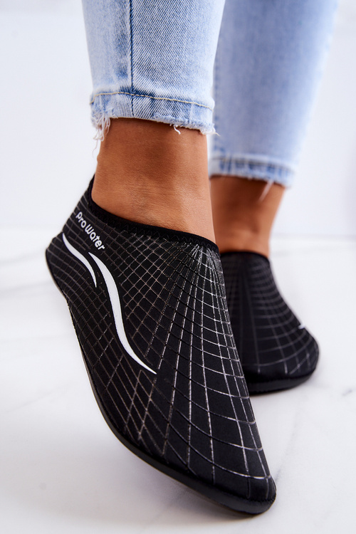 Buty Sportowe Damskie Do Wody ProWater 22-4-013L Czarne