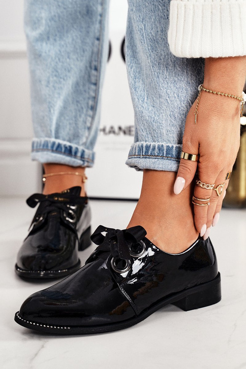 Damskie Lakierowane Półbuty Laura Messi 2044 Czarne