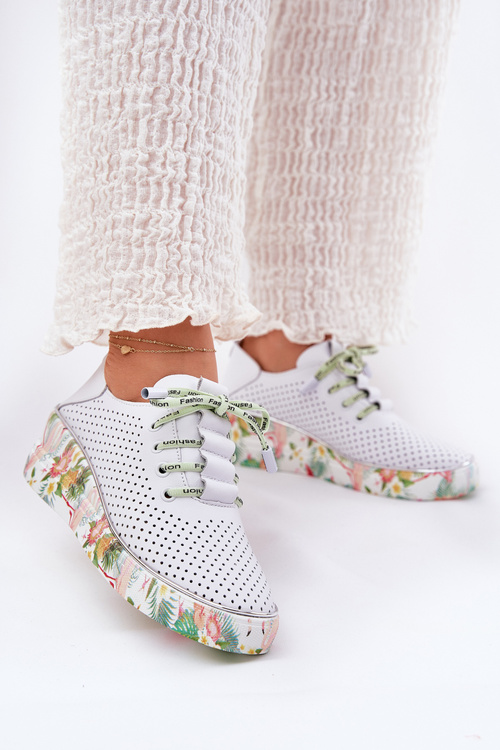 Skórzane Półbuty Na Koturnie Ze Wzorem Artiker 54C1807 Biało-Zielone