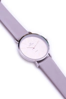 Odcienie szarości i srebra