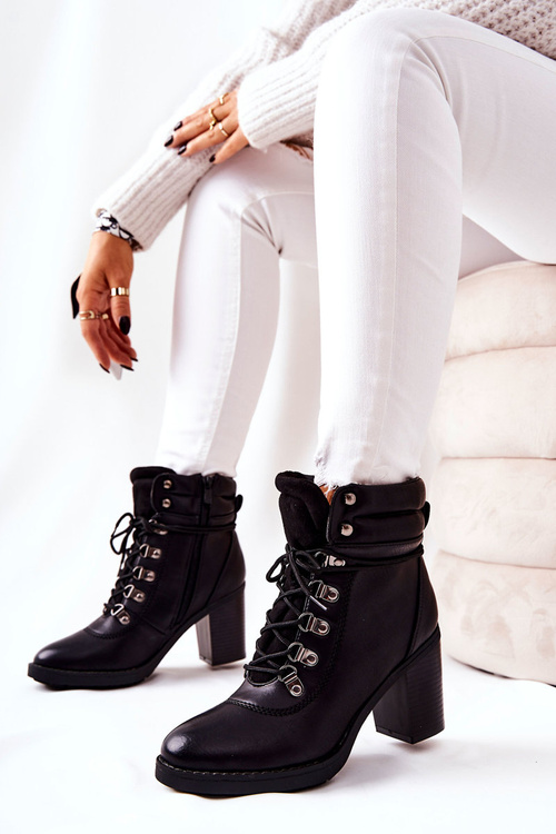 Botki Na Słupku Ocieplane Czarne Charmmis