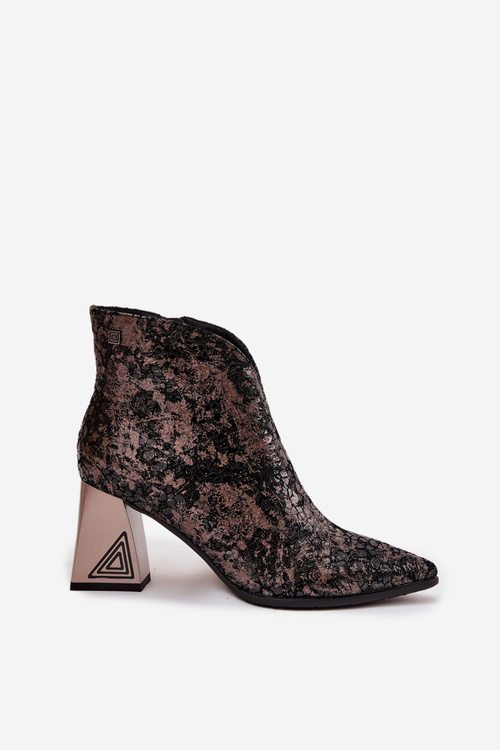 Skórzane Botki Damskie Na Słupku D&A CR52-679 Czarne