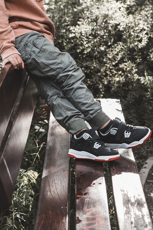 Dziecięce Skórzane Sportowe Buty Czarno-Czerwone Marisa