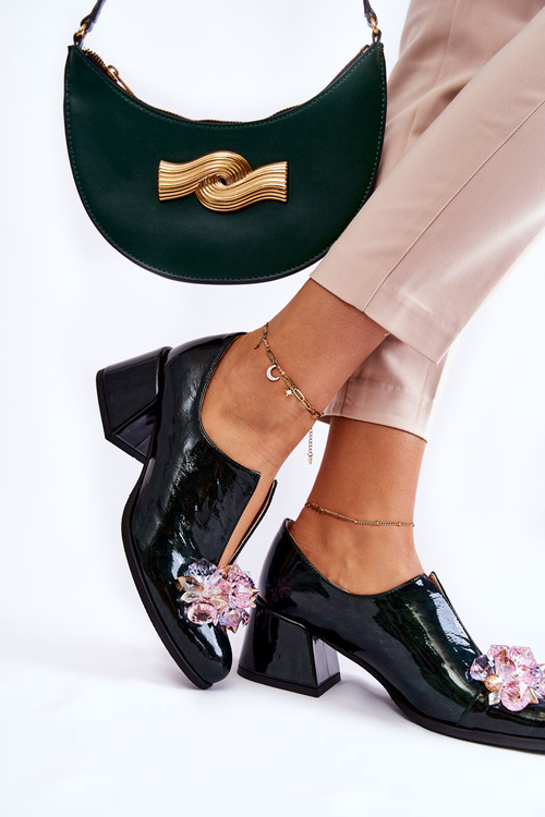 Lakierowane Półbuty Mozaika Z Transparentną Ozdobą Zielone Delaver