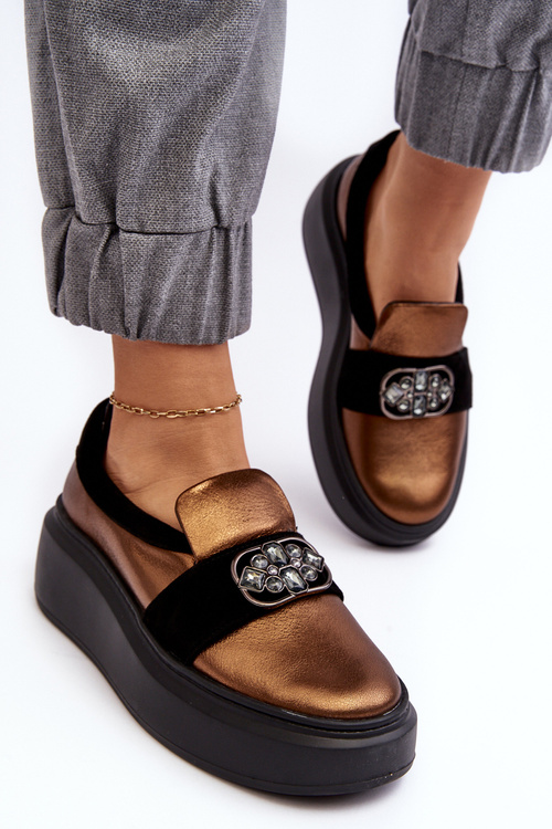 Skórzane Półbuty Damskie Na Platformie Z Ozdobą Laura Messi 2697/744-300 Złote