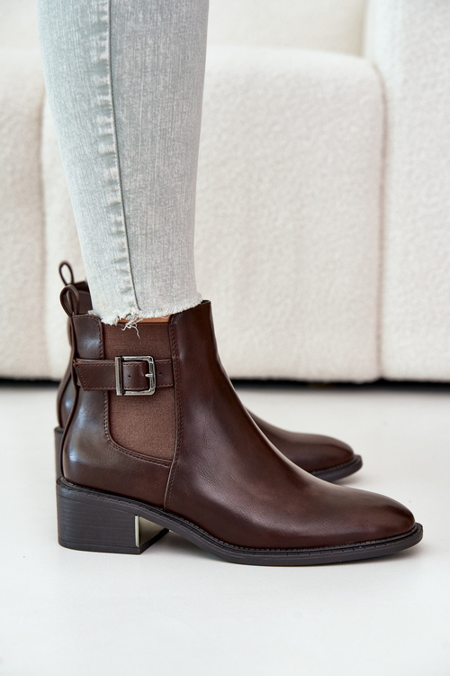 Botki Sztyblety Damskie Na Niskim Obcasie Ze Złotą Klamrą Brązowe Vomera