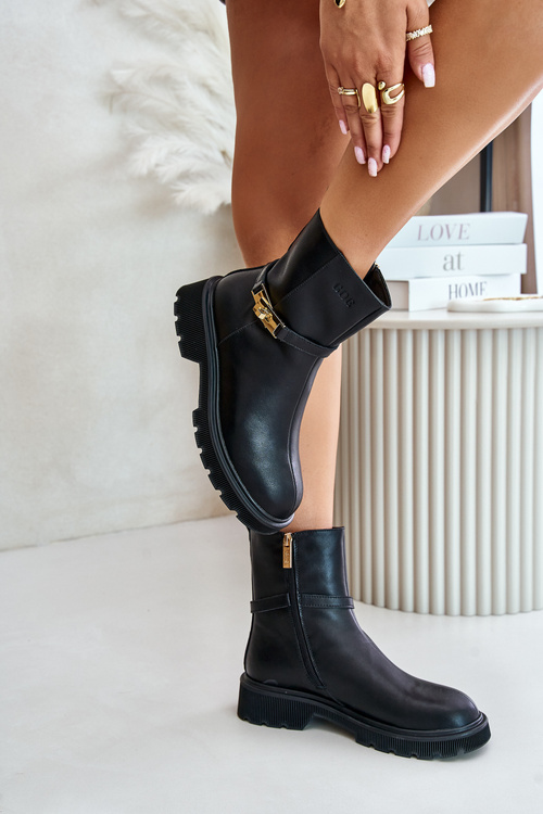 Skórzane Botki Damskie Z Paskiem Ocieplane GOE OO2N4150 Czarne